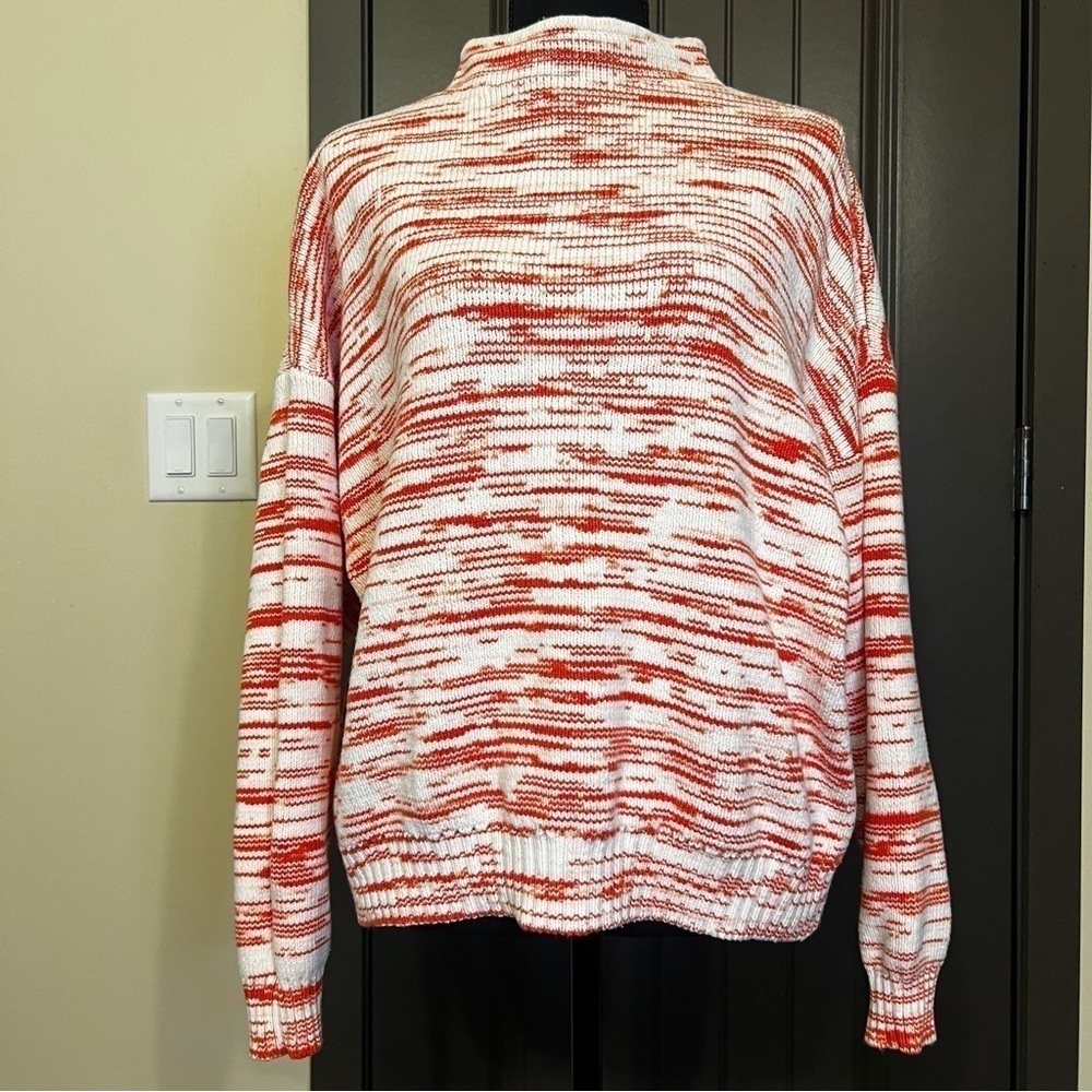 ☀️Nine West Orange and White Sweater, Size X-Large